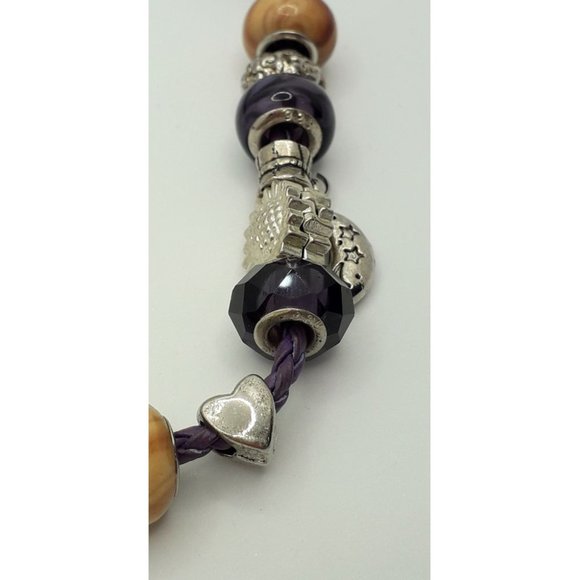 Pandora - Picture 5 of 5